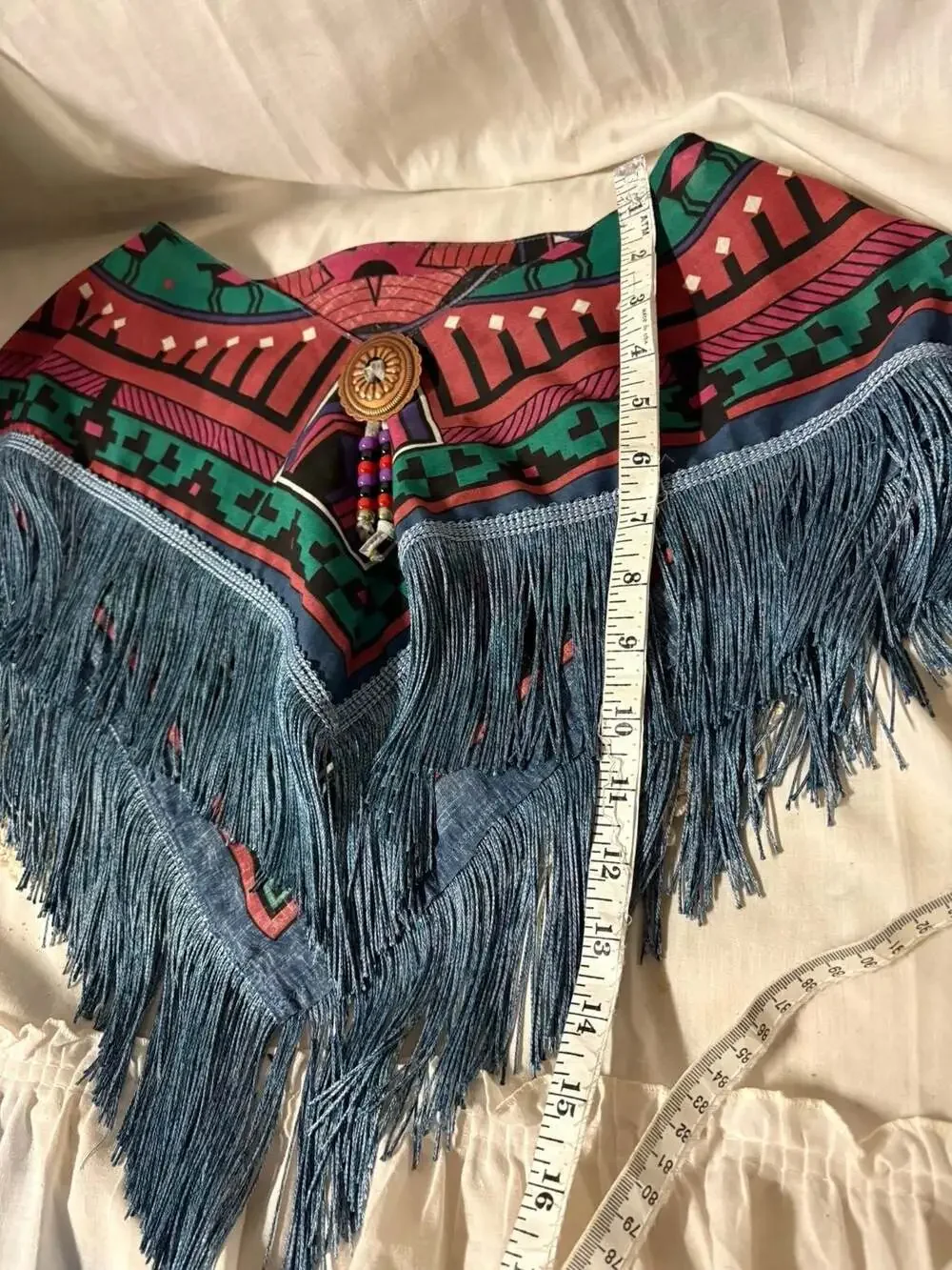 Vintage 1980s Sarah's Stuff Southwest Tribal Print Fringed Shawl